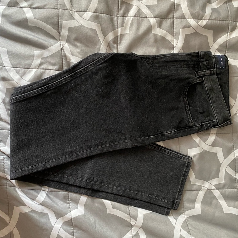 Everlane jeans in washed black. Uniform collection. Size 29x30